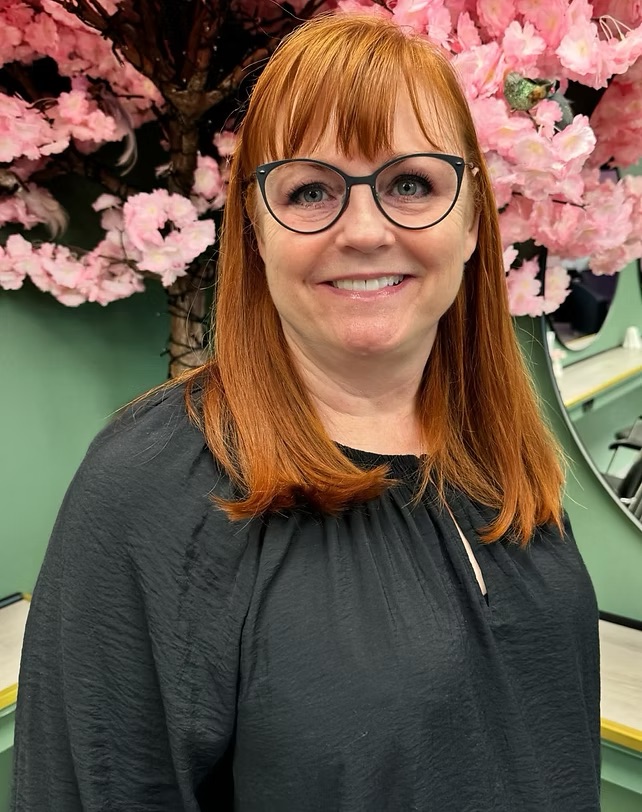 Pernille — frisør hos Sanner Hair