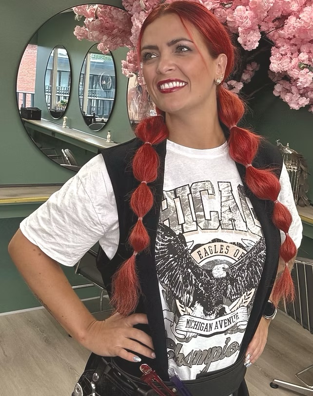Rose — indehaver og farvespecialist hos Sanner Hair