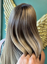 Balayage på blond hår — Sanner Hair